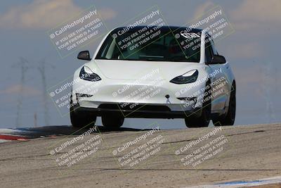 media/Apr-02-2023-Speed Ventures (Sun) [[5e759f4fdb]]/5-Tesla corsa A/session 3 grapvine/